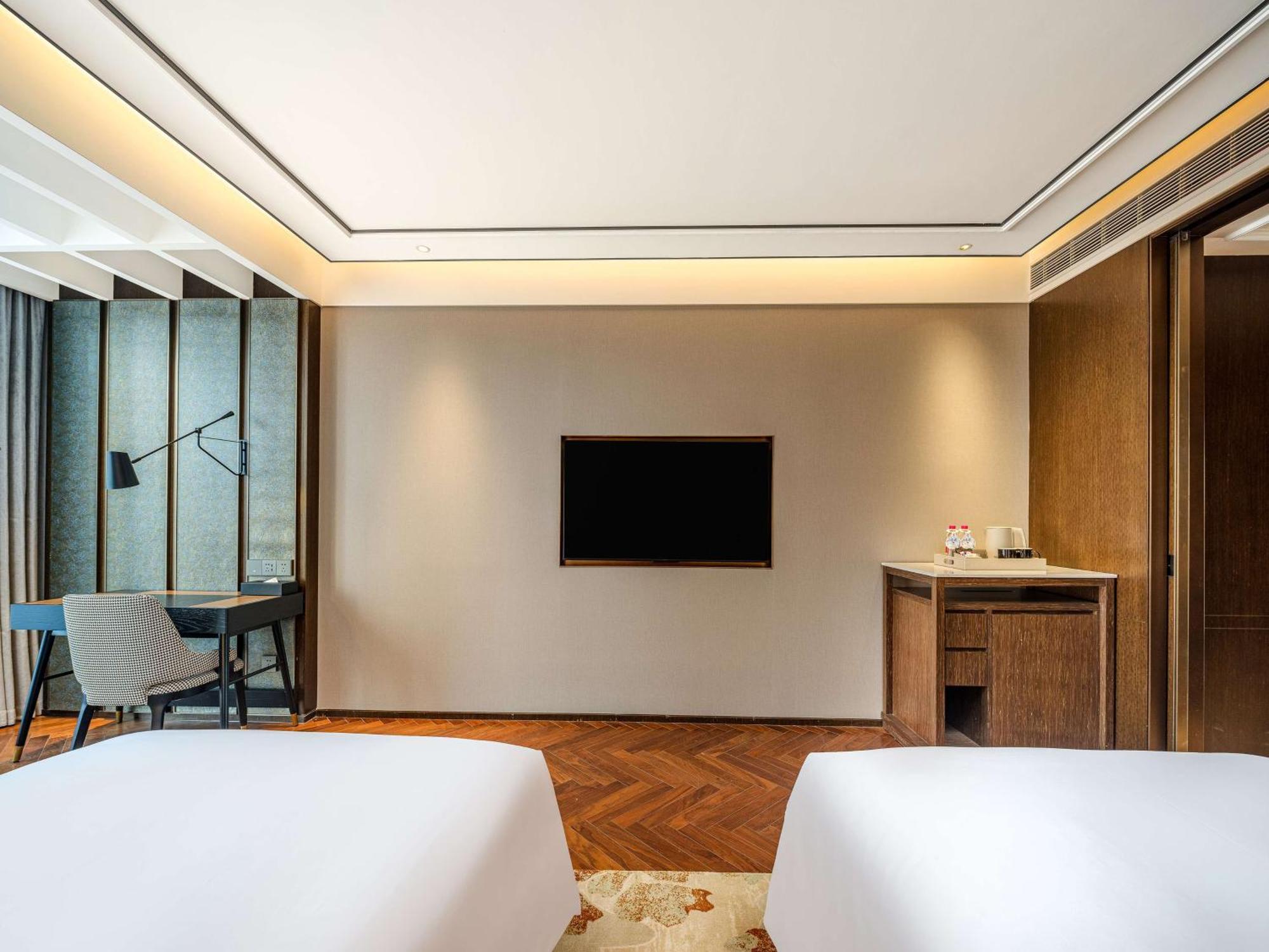 Hilton Garden Inn Beijing Guomao Pequim Exterior foto
