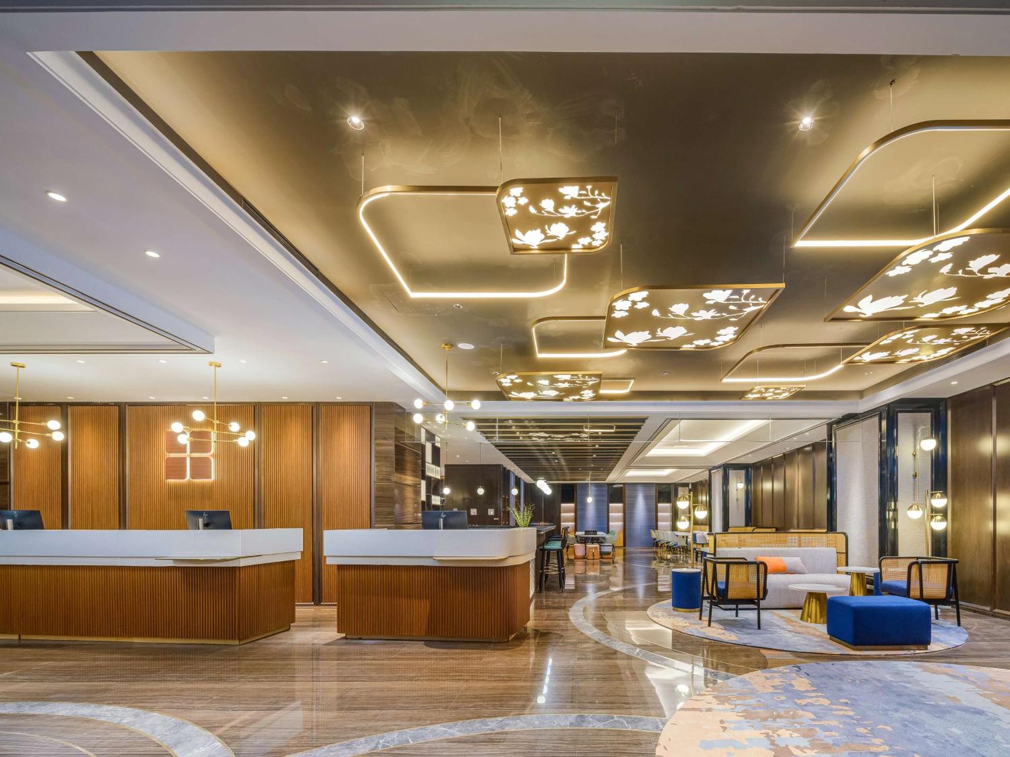 Hilton Garden Inn Beijing Guomao Pequim Exterior foto