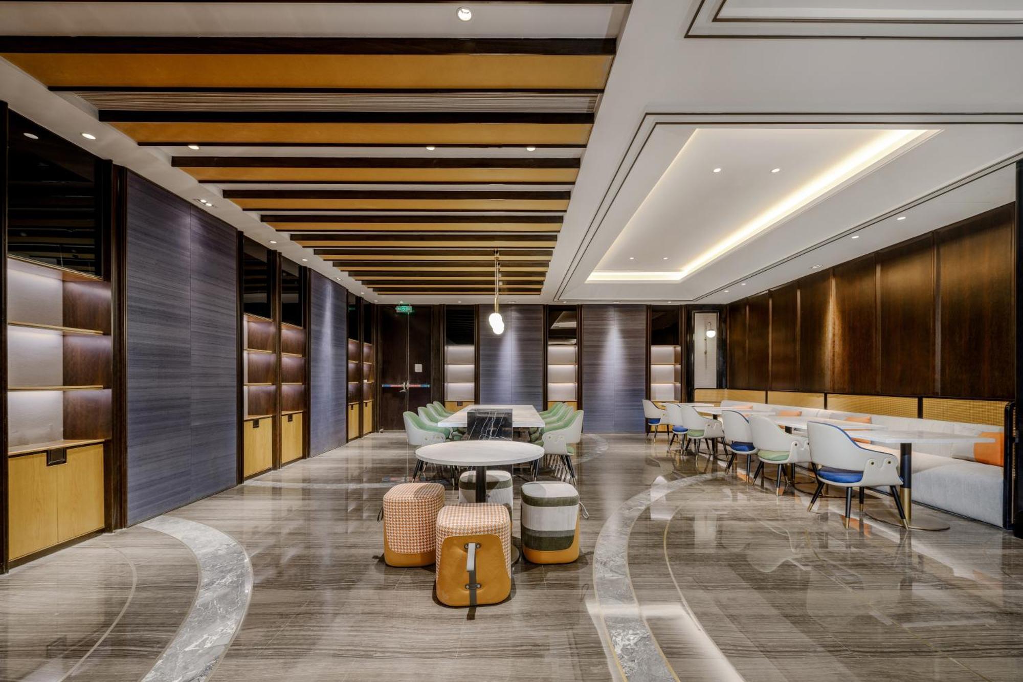 Hilton Garden Inn Beijing Guomao Pequim Exterior foto
