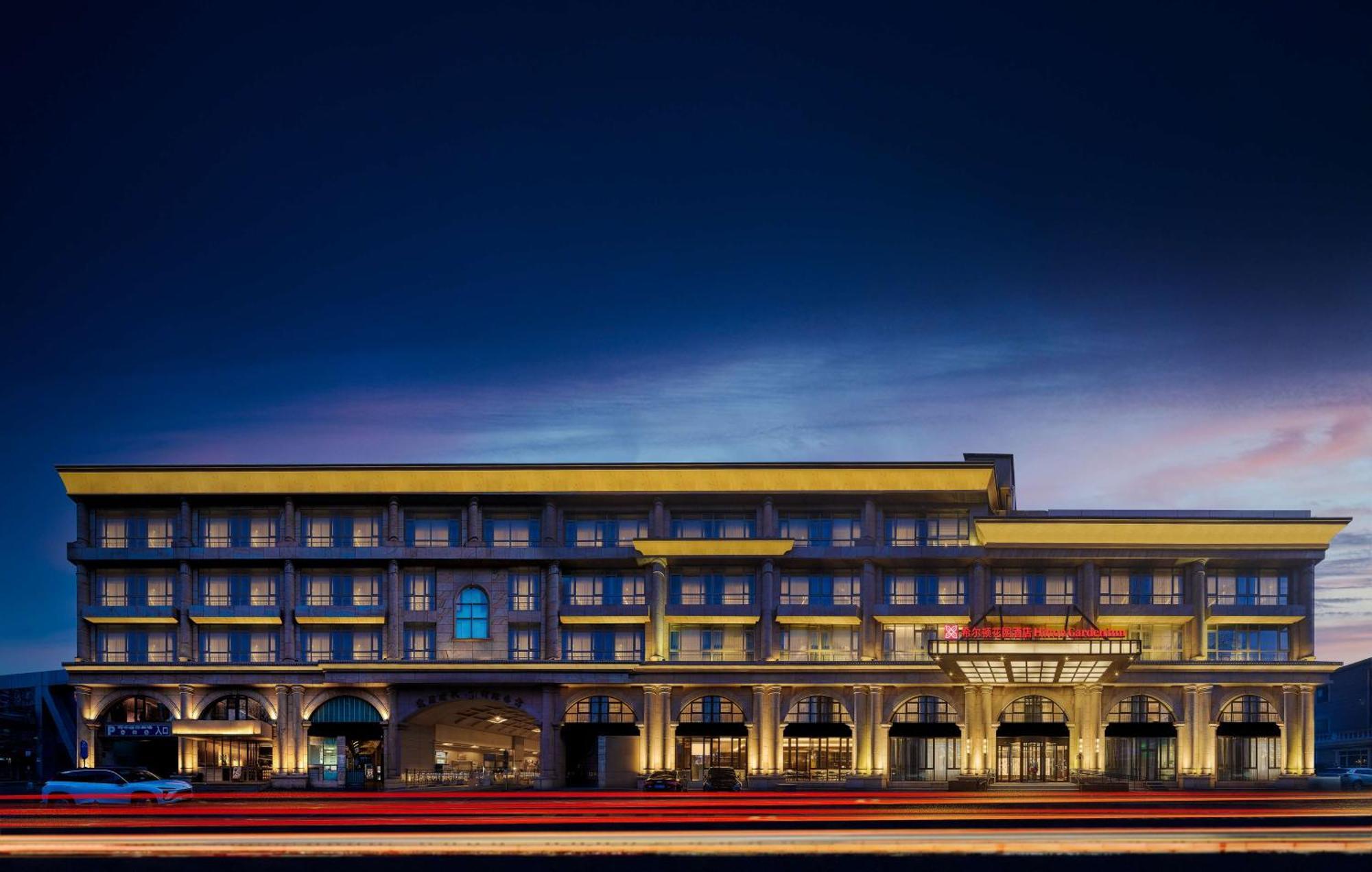 Hilton Garden Inn Beijing Guomao Pequim Exterior foto