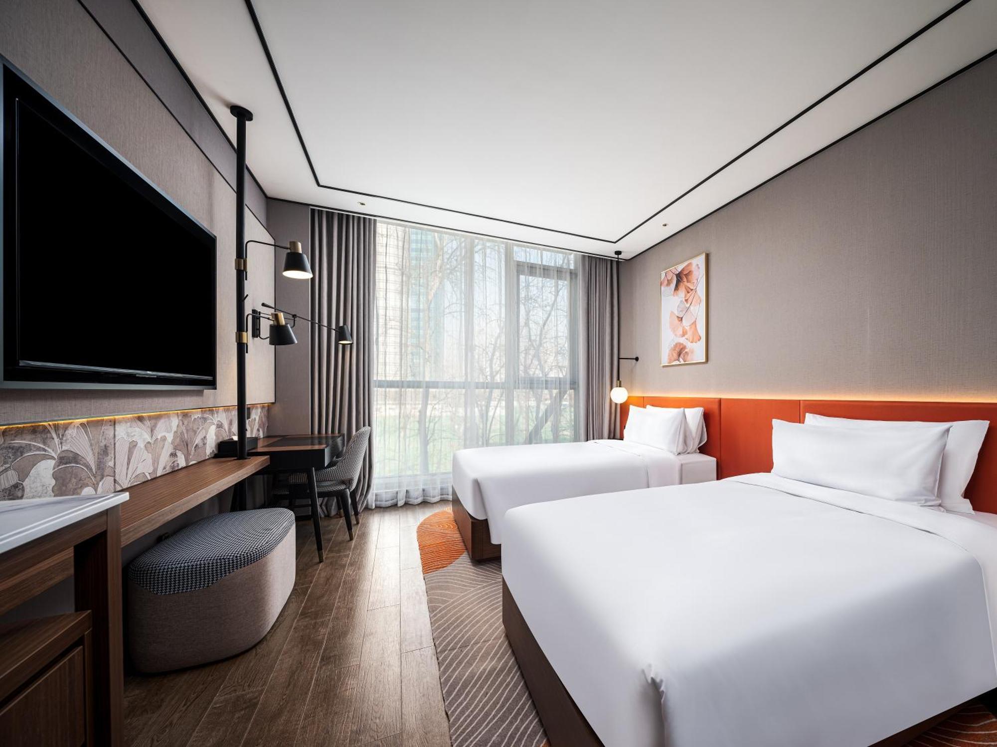 Hilton Garden Inn Beijing Guomao Pequim Exterior foto